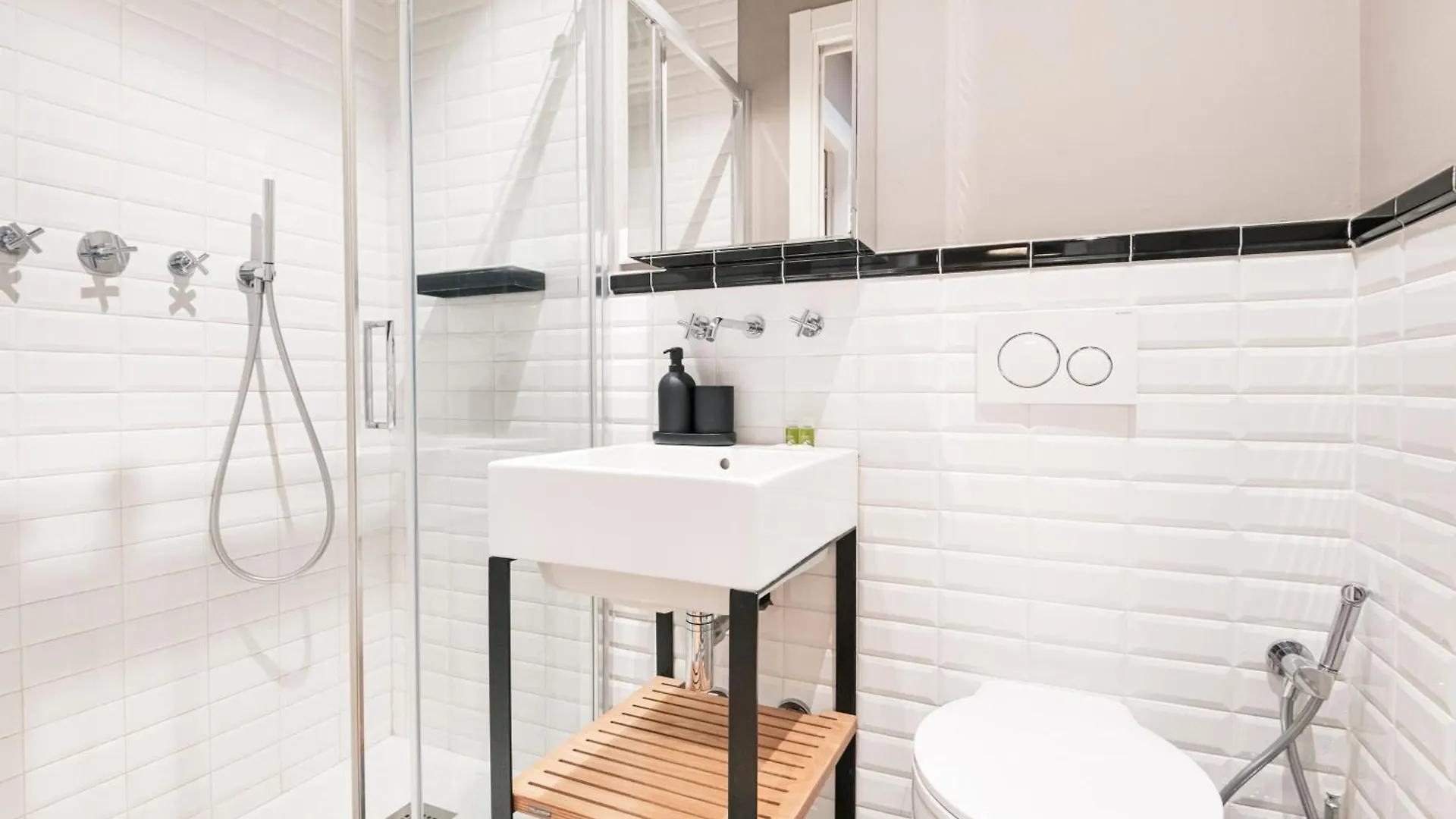Apartment Beautiful And Spacious House In Corso Como By Easylife Mailand